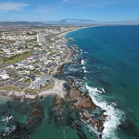 Small Bay Beach Suites Cidade Do Cabo Exterior foto