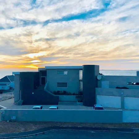 Small Bay Beach Suites Cidade Do Cabo Exterior foto